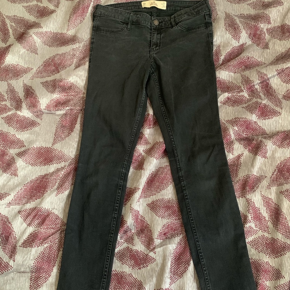 Jeans - Picture 1 of 5